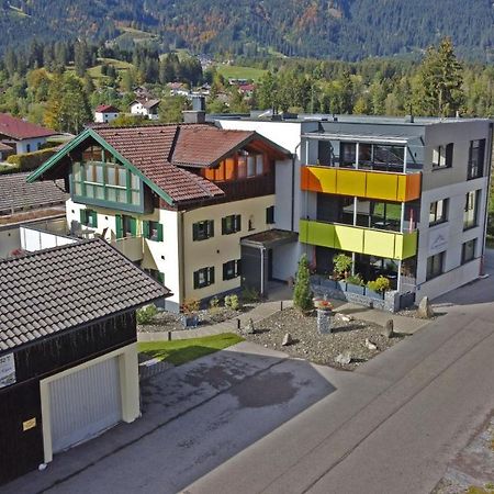 Alpenapart Singer - Contactless Check-In Reutte Exterior photo