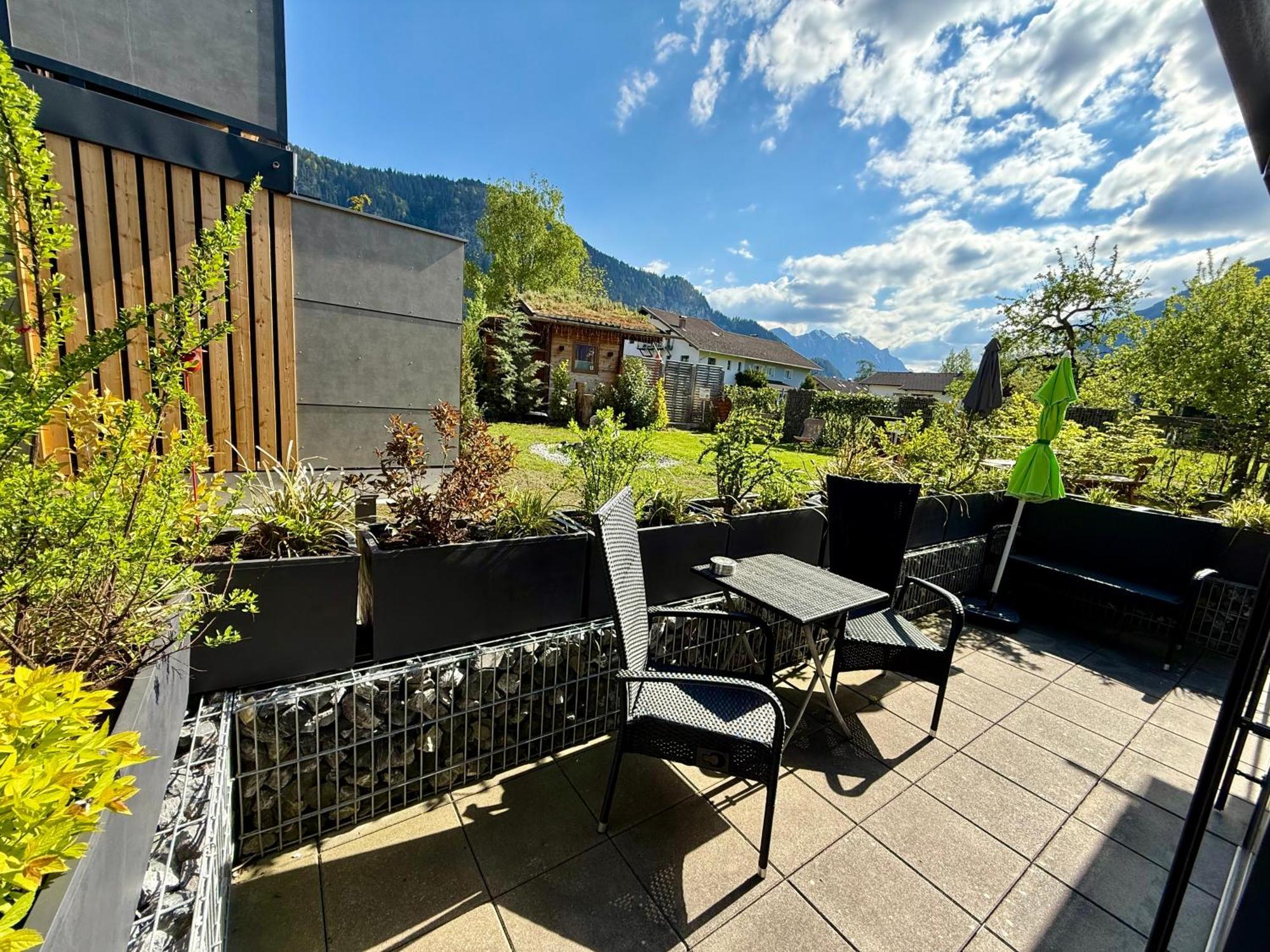 Alpenapart Singer - Contactless Check-In Reutte Exterior photo